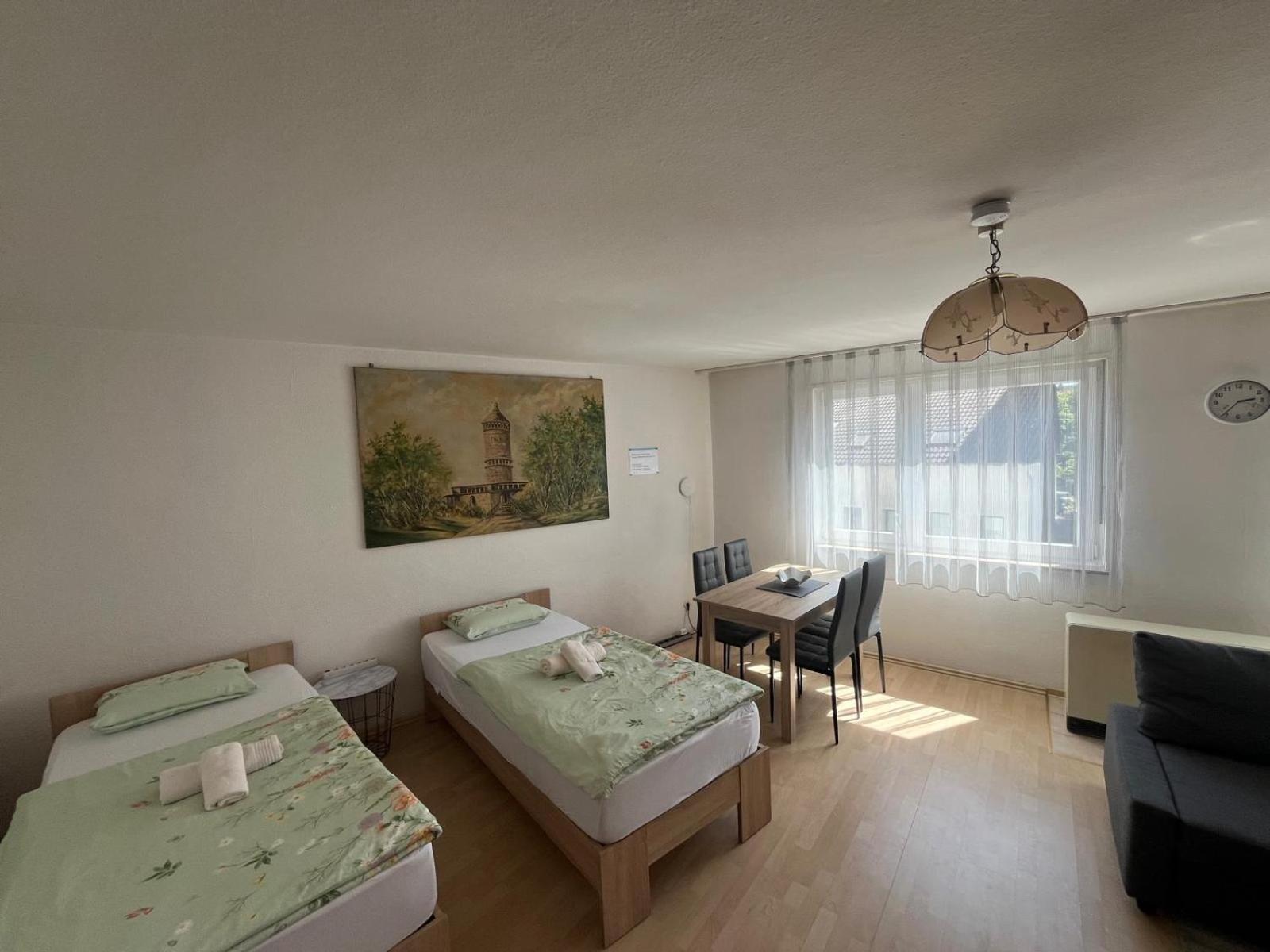 Schoene Ferienwohnung In Саарбрюккен Экстерьер фото